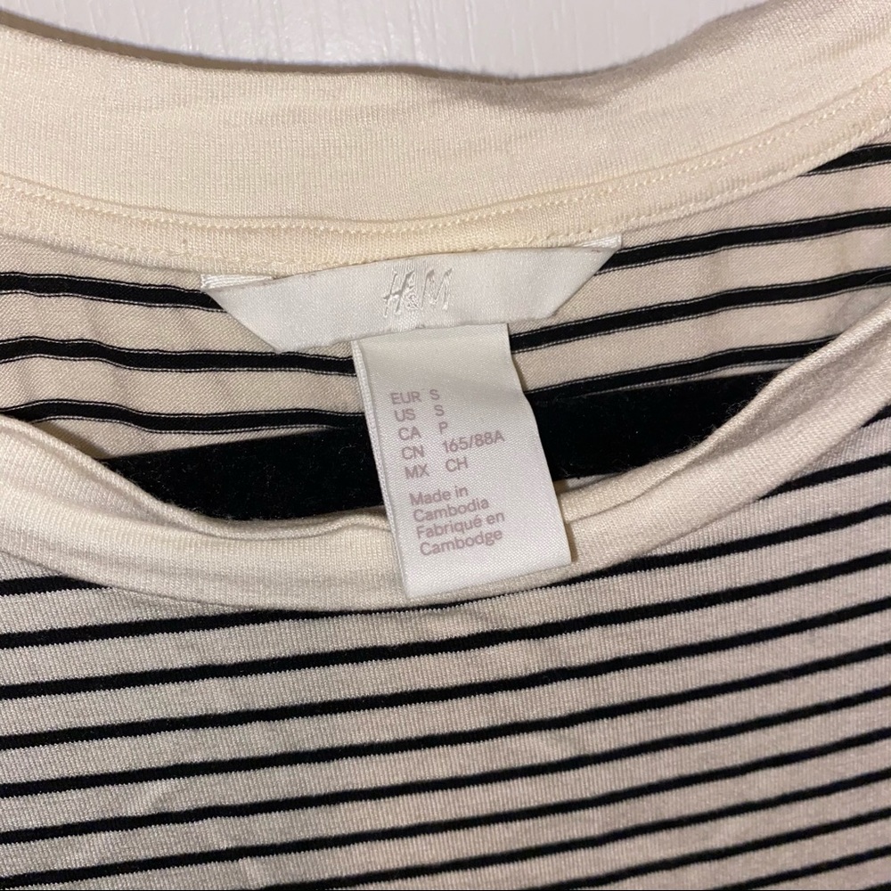 H&M striped tee 💕 - Picture 3 of 3